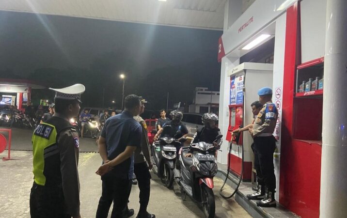 Isu Kenaikan BBM Memanas, Polres Metro Tangerang Kota Perketat Pengamanan SPBU