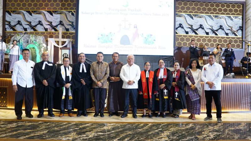 Perayaan Paskah Kejati Sumut Angkat Tema “Semangat Pembaharuan Diri Untuk Melaksanakan Tugas Yang Berintegritas Dan Menanamkan Nilai Kemanusiaan”