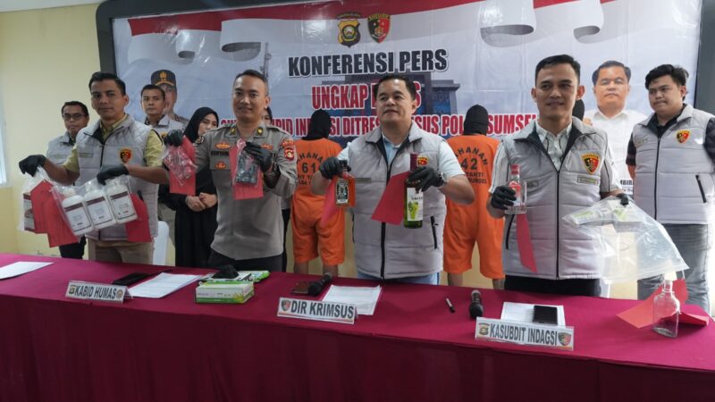 Polda Sumsel Gulung Industri Rumahan Miras Palsu, 20 Ribu Botol Bermerek Dipalsukan