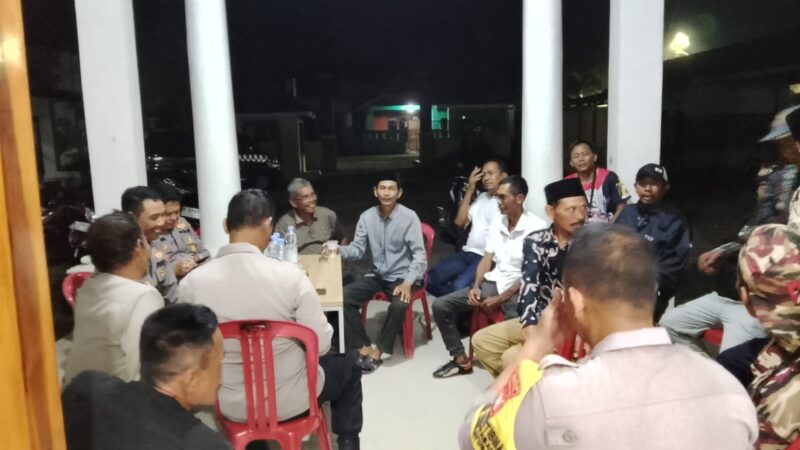 Perkuat Sinergi Warga dan Polri di Karangharja Polsek Pebayuran Gelar “Ngopi Kamtibmas”