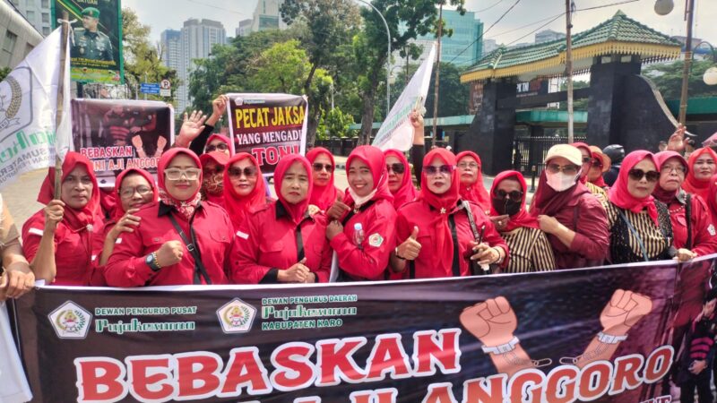 Pujakesuma Minta Toni Aji Dibebaskan, Kompol (P) Trila Murni di Aksi Demo Simak Beritanya.!