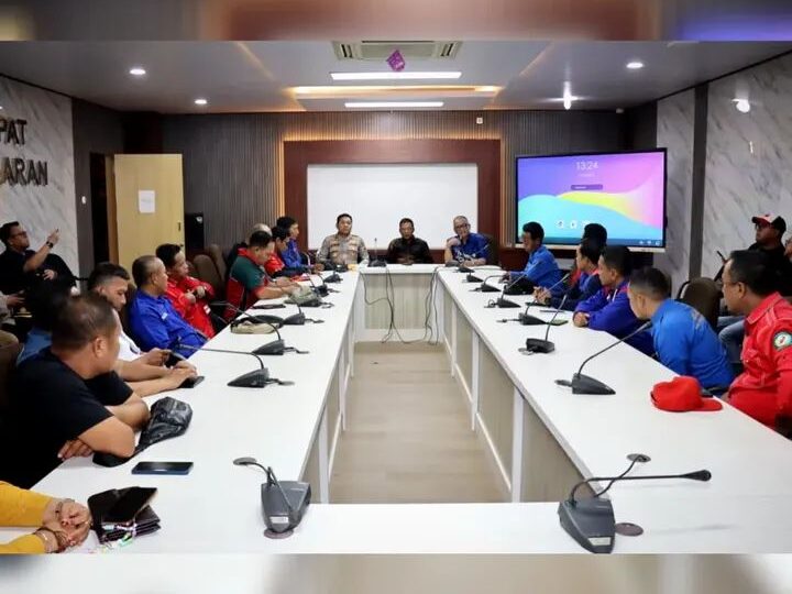 Polres Metro Tangerang Kota Kawal Aksi Pra May Day KABUT Bergerak, Situasi Aman dan Kondusif