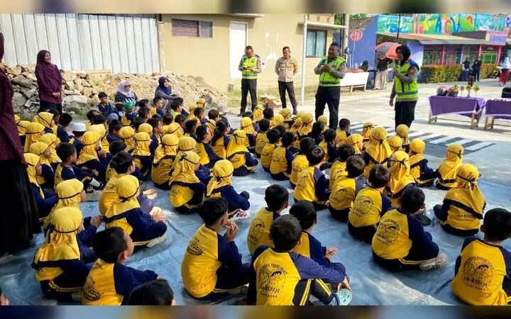 Lewat Polsanak, Polisi Kenalkan Keselamatan Berkendara Sejak Dini ke Anak TK