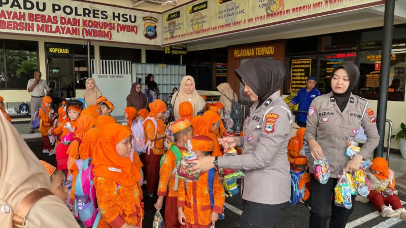 Edukasi Seru TK IT Nurul Ilmi”Polisi Sahabat Anak” Polres HSU Tanamkan Disiplin dan Keselamatan Sejak Dini