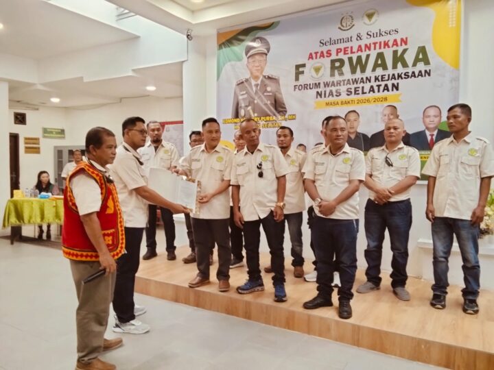 Ketua Forwaka Sumut Lantik Pengurus Forwaka Nias Selatan, Serahkan SK Kepengurusan 2026–2028