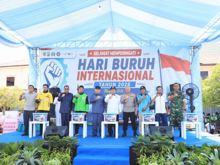 Ribuan Buruh Peringati May Day  2026 di Mapolresta Banjarmasin