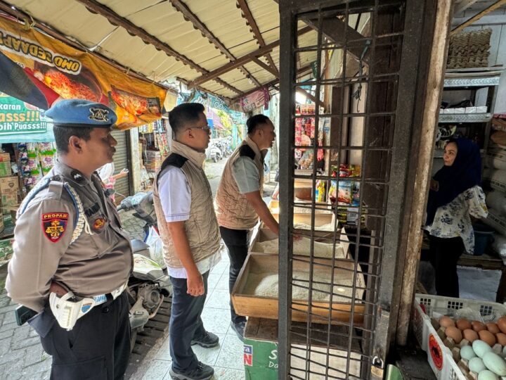 Satgas Pangan Polda Kalsel Gencar Lakukan Pengecekan Bapokting di Pasar Tradisional