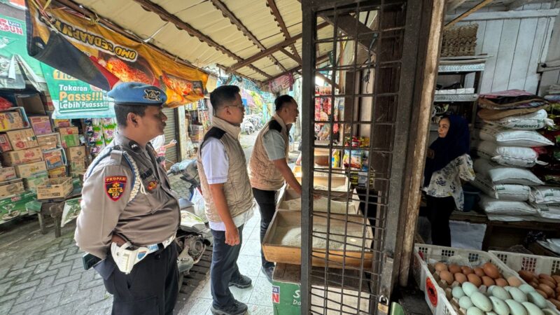 Satgas Pangan Polda Kalsel Gencar Lakukan Pengecekan Bapokting di Pasar Tradisional